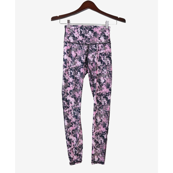 Fabletics Pants - Fabletics Size XXS Define PowerHold Capri Leggings Thea Print